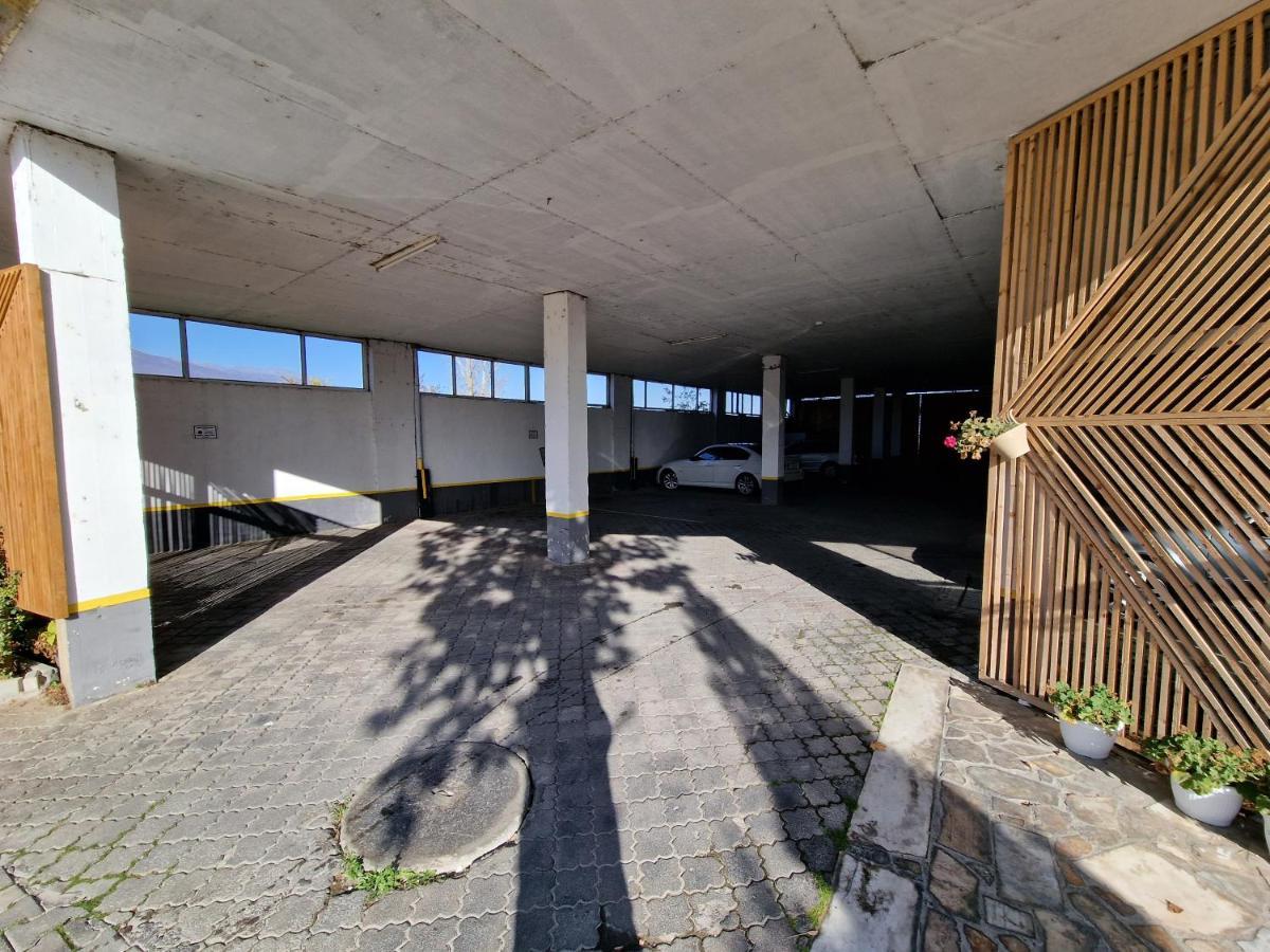 Hotel Yal Restaurant Τέτοβο Εξωτερικό φωτογραφία